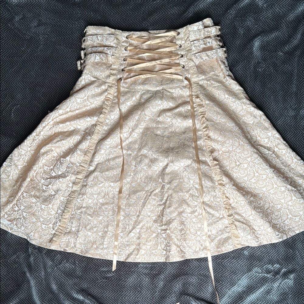 Cream High waist dove rare large pockets Goth Banned Dark apparel UK size Large